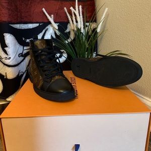 Men Louis Vuitton sneakers